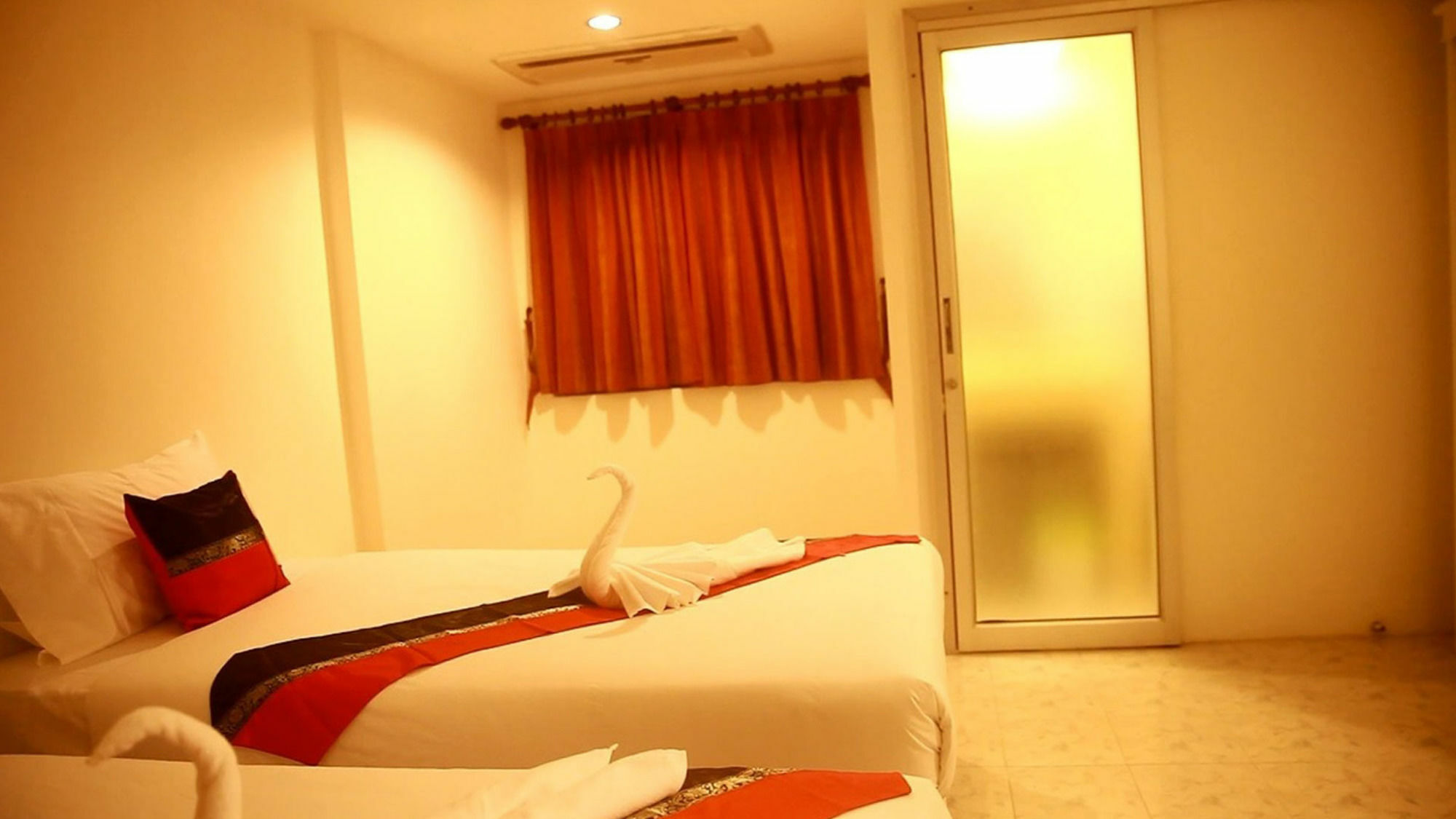 Rayaan Oriental Guest House & Restaurant Patong 外观 照片